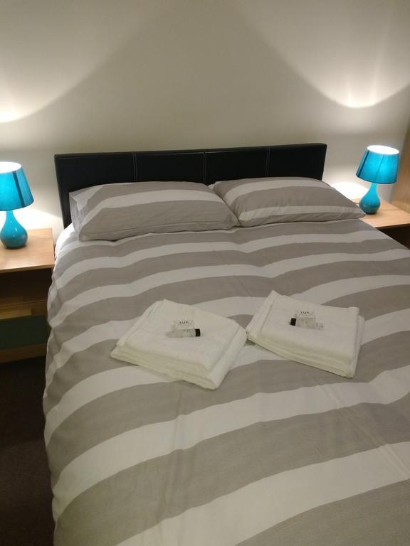 Acton Lodge Guest House Лондон Стая снимка
