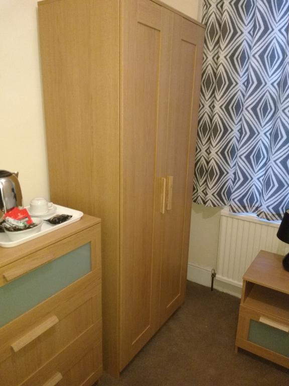 Acton Lodge Guest House Лондон Стая снимка