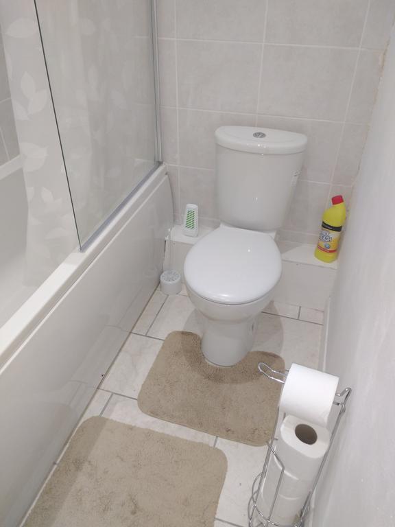Acton Lodge Guest House Лондон Стая снимка