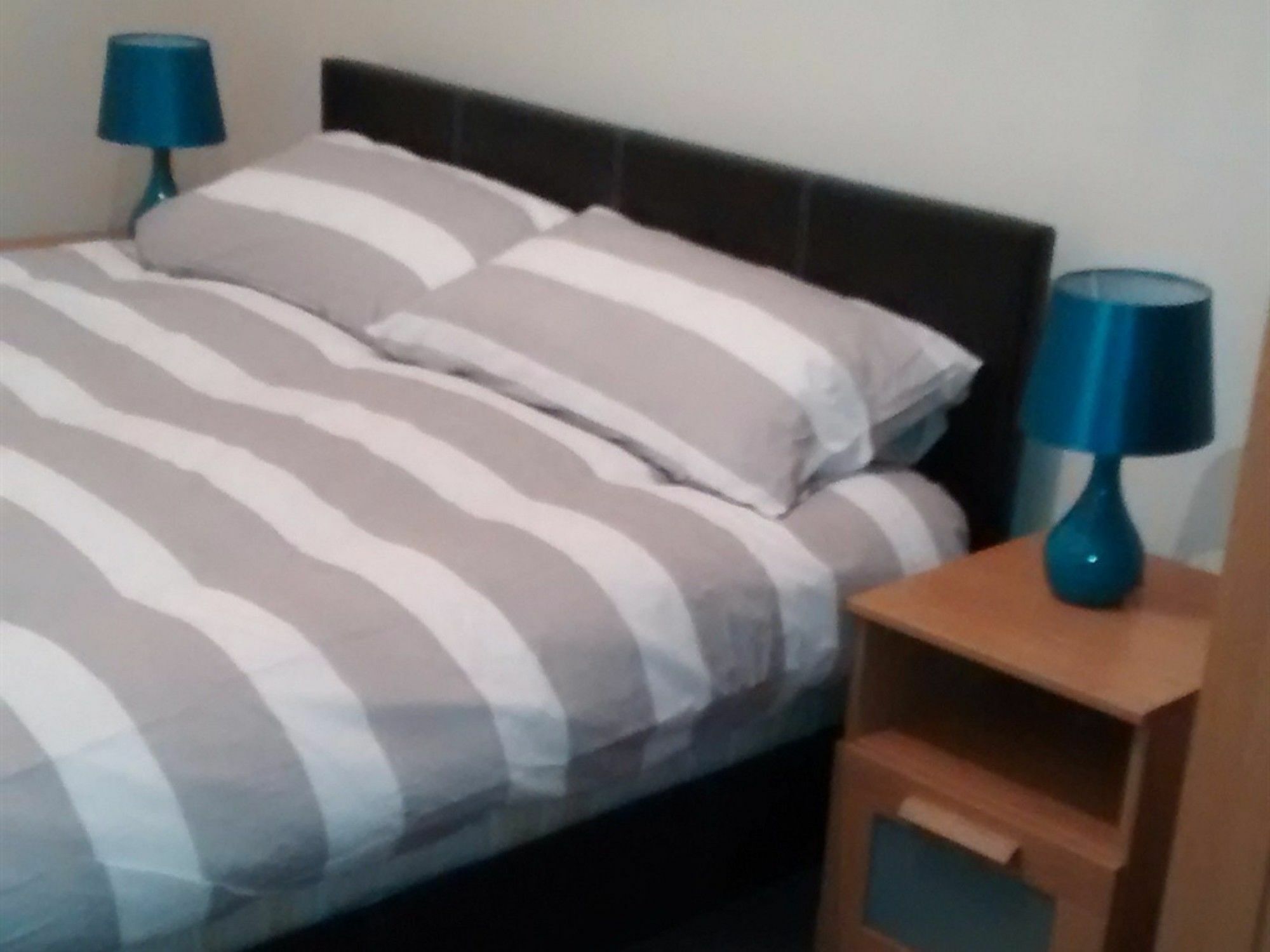 Acton Lodge Guest House Лондон Екстериор снимка
